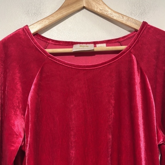 Maeve Candace long sleeve velvet top in hot pink - size extra small - Picture 6 of 7